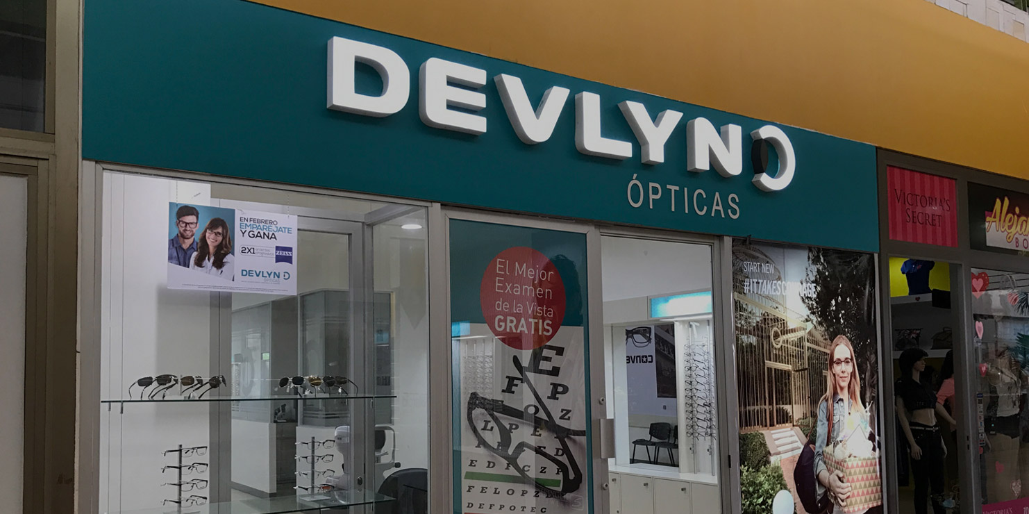 Fabricación <br>de rótulos